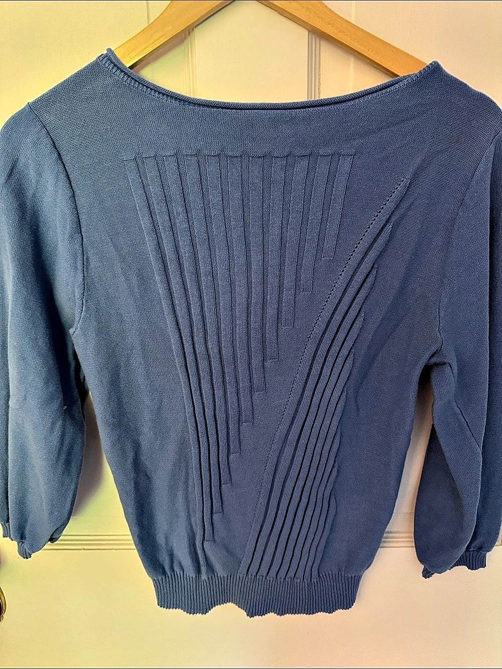 Amour Vert Blue Knit Crew Neck Sweater Size XS